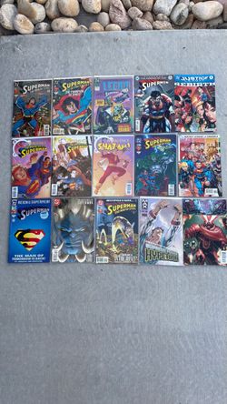 DC Comics Mixed Lot of 15 Issues