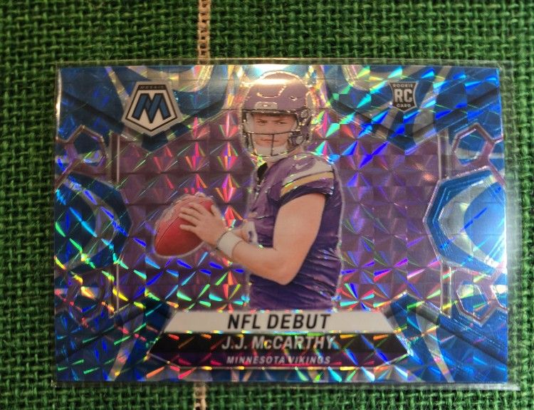 2014 PANINI Mosaic JJ McCarthy Blue REACTIVE Rookie