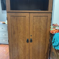 Free Computer Desk 