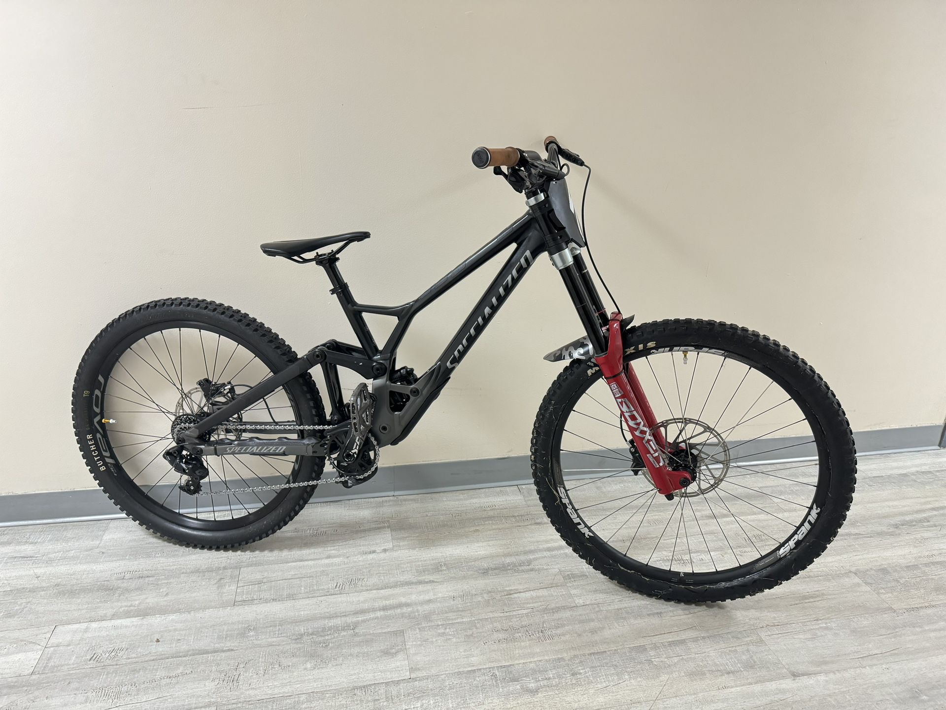 2021 Specialized Demo Expert S3