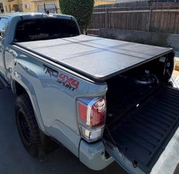 Toyota Tacoma Hard Tri Fold Bed Bed Covers Tapas