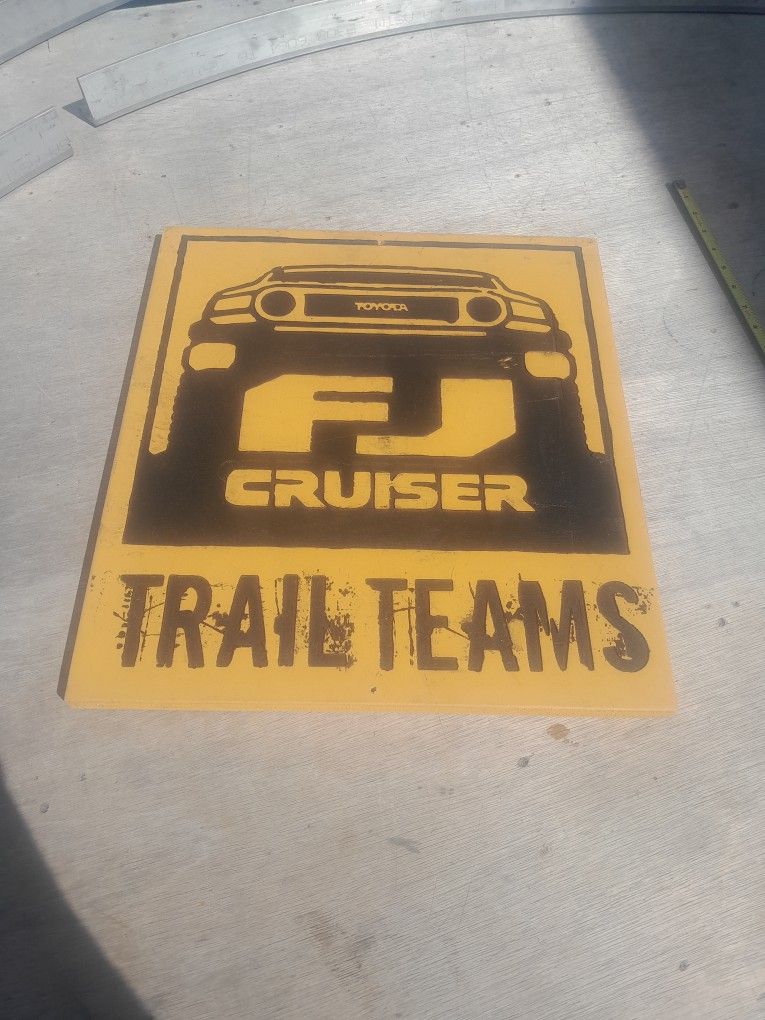 Toyota FJ Wooden Car Dealer Plaque (Cool)