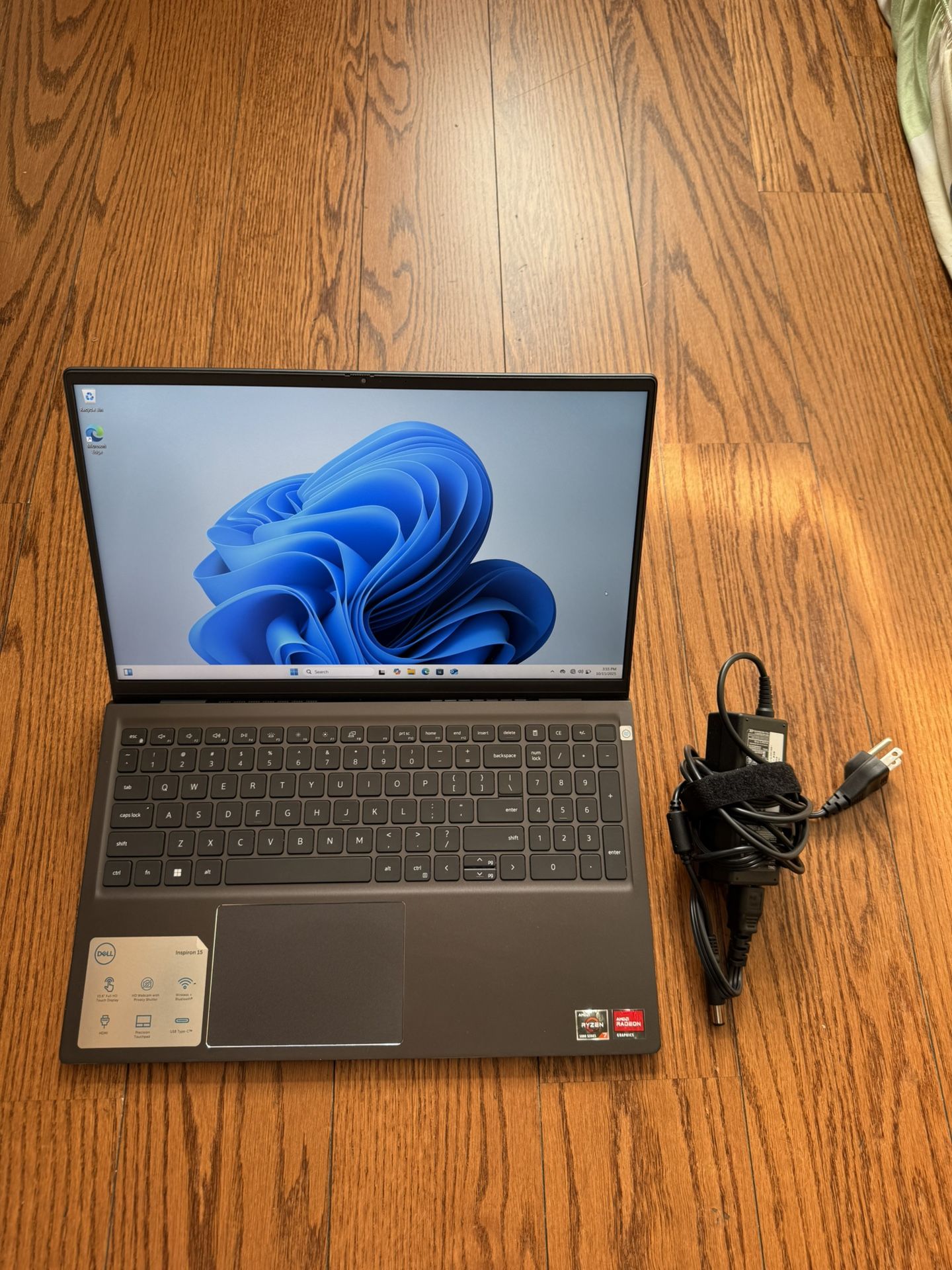 Dell Laptop 15”/16GB RAM/256GB SSD/TouchID/Fully Functional/Windows 11