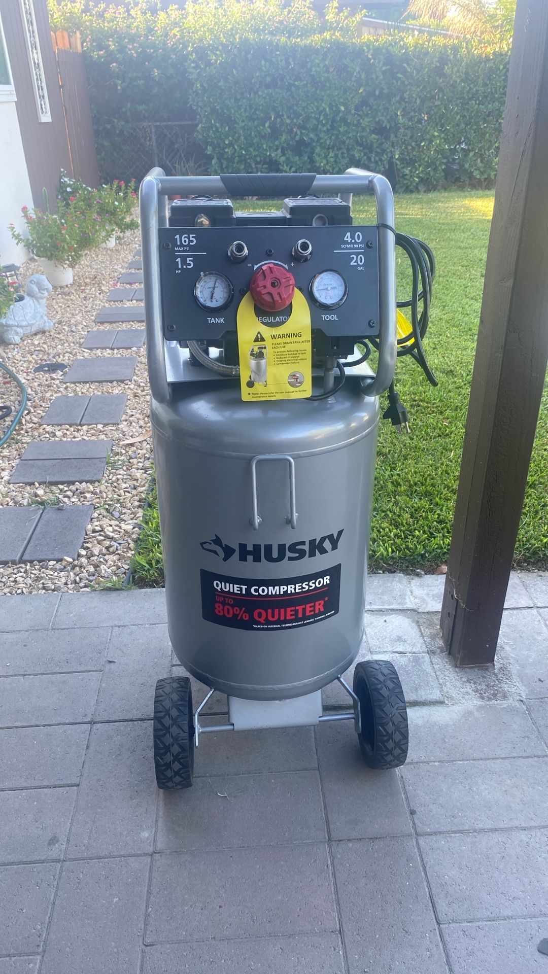 20 Gallon Open Box Hurry Air Compressor