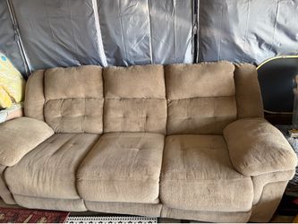 Couch recliner $50