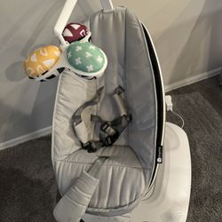 MamaRoo Swing For Sale