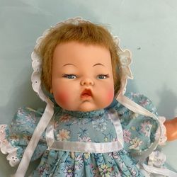 Vintage 1960’s Ideal Thumbelina Doll With Knob