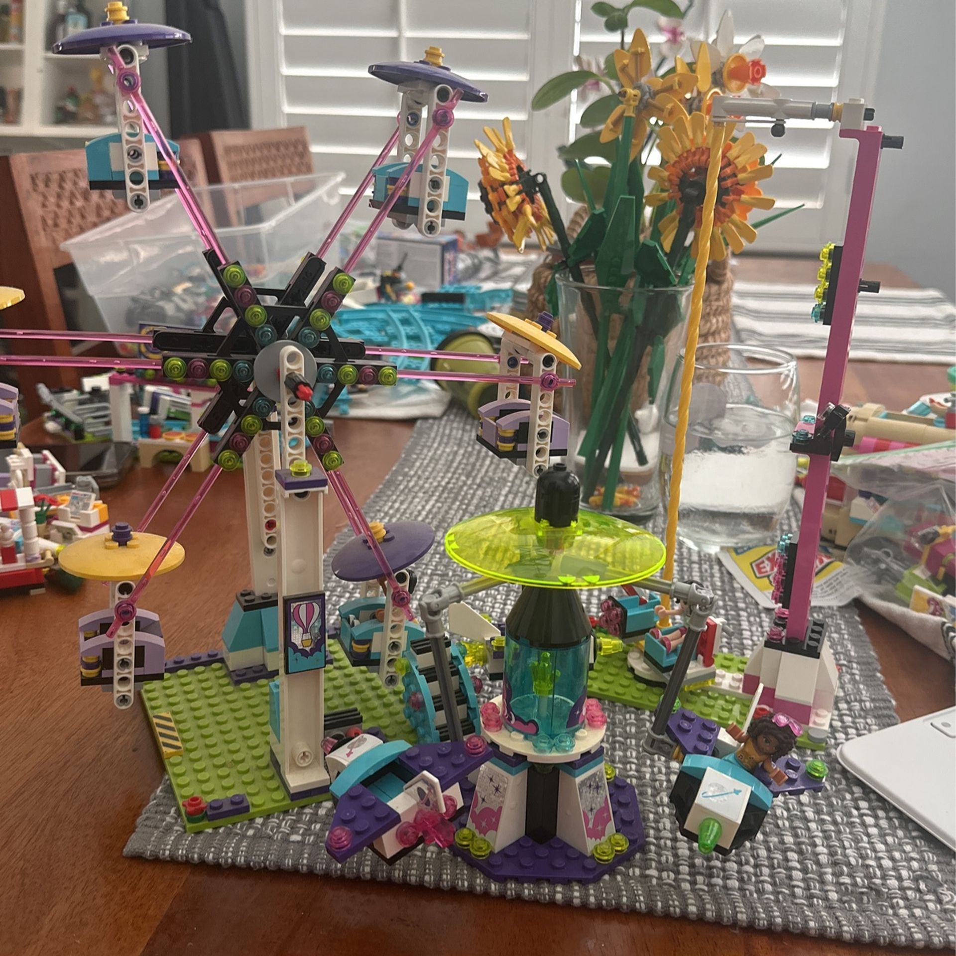 Lego Friends Carnival set