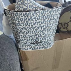 Giovanni Valentino Brand New 