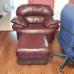 Leather Oversized Comfortable Chair With Ottoman 