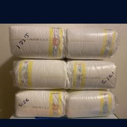 3 Packages Of 58 Pampers Swaddlers. Closed Packages. In Total 174 Diapers. Dont Have Box Because It Got Damaged 