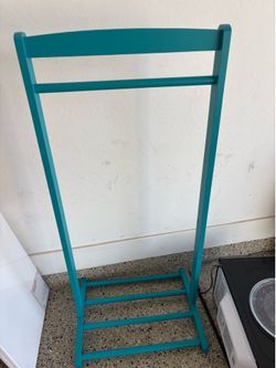 Kids Costume Holder
