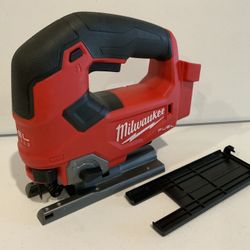 Milwaukee M18 FUEL 18-Volt Lithium-Ion Brushless Cordless Jig Saw (Tool-Only)
