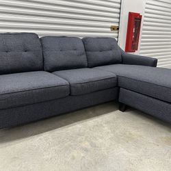 Madison Place Midnight Textured Sleeper Chaise Sofa