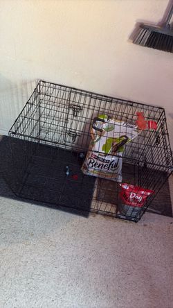 Pick up dog cage w dog food and dog treats