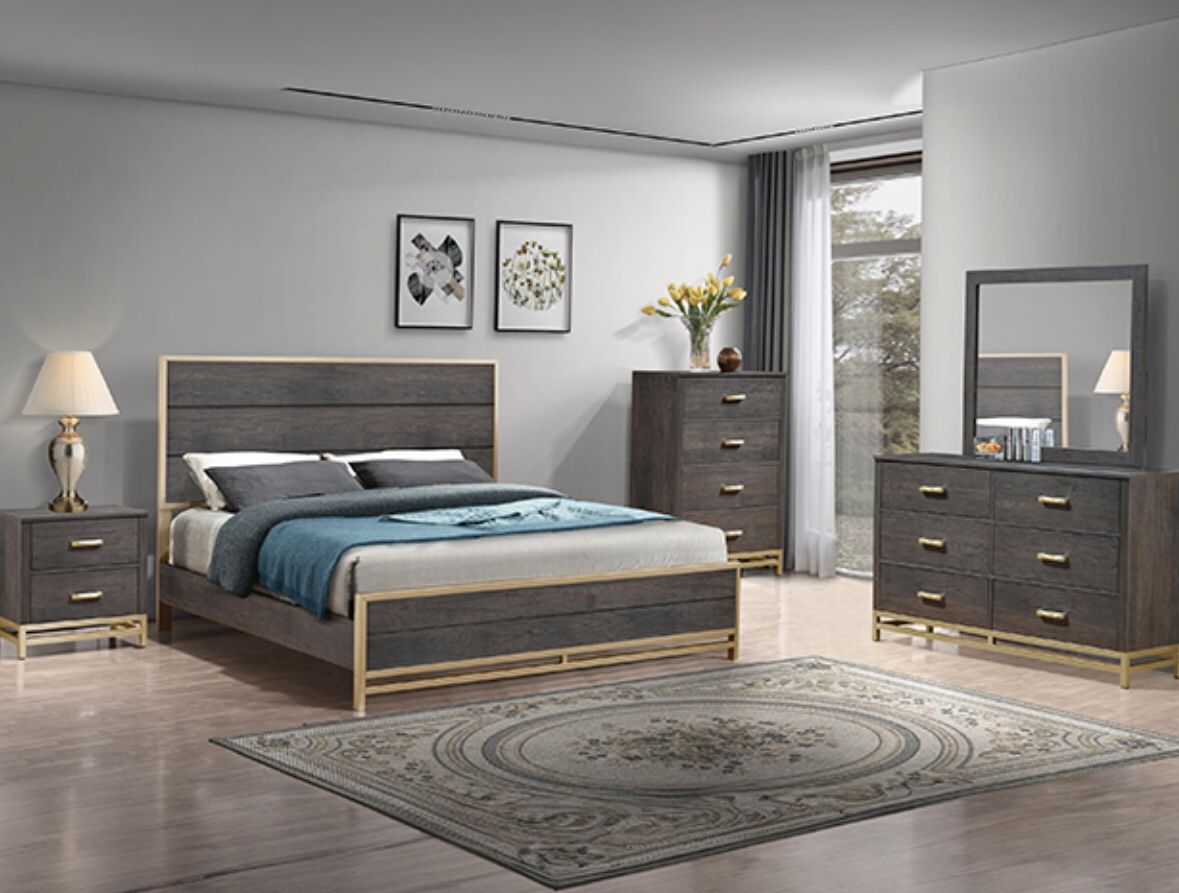 Contemporary 5 Pc King Size Bedroom Set