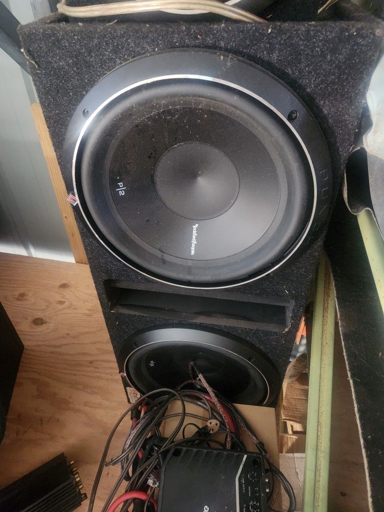 Rockford Fosgate Subwoofer And Amp
