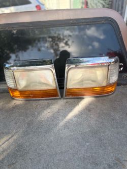 Ford head lights