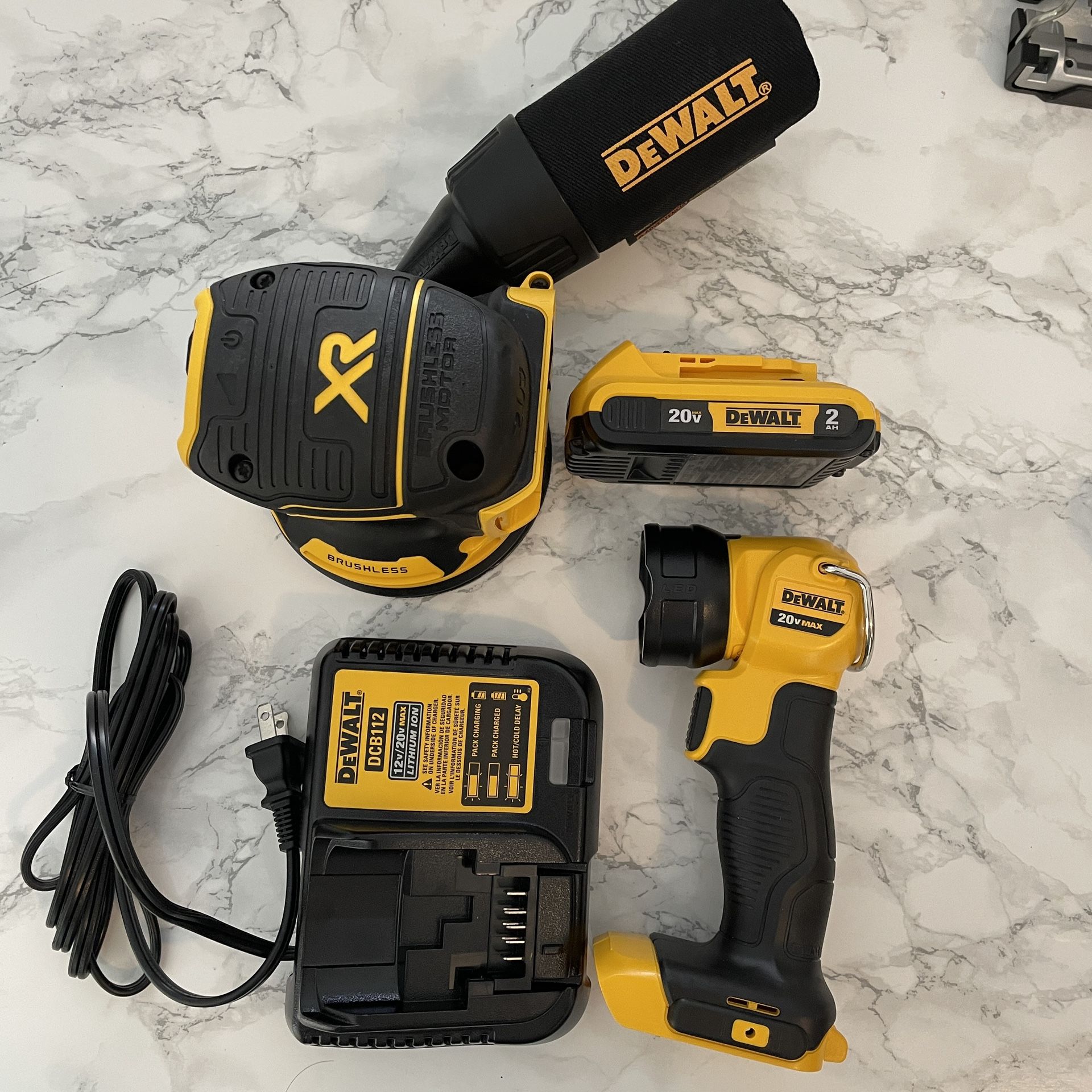 Dewalt Sander,flashlight Combo