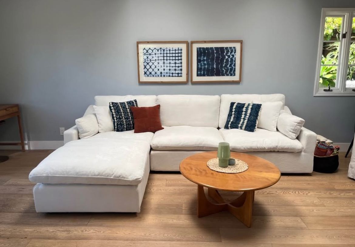 BRAND NEW! 4 Piece WHITE Cloud Modular Sectional Couch (FREE DELIVERY 🚚)