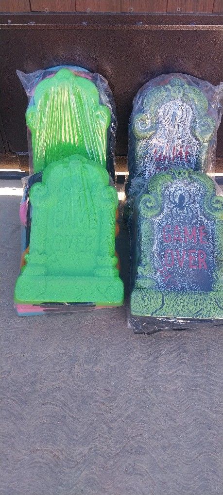 Tombstone 4 Pack