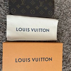 Louis Vuitton Monogram Wallet 
