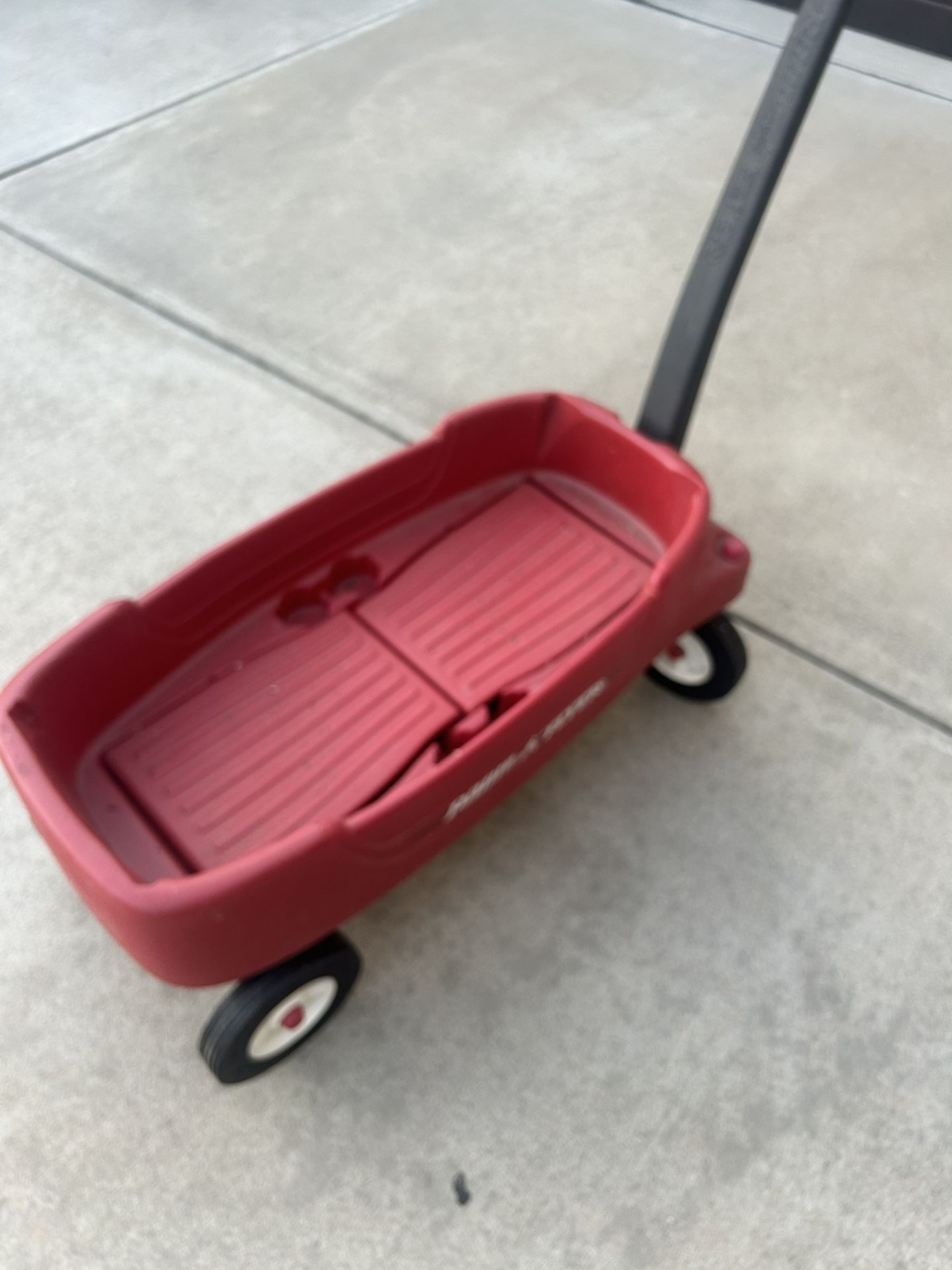 Radio flyer Wagon. Plastic.