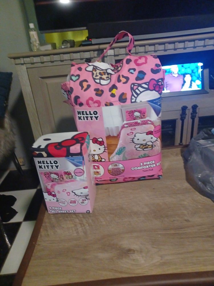 Hello Kitty Comforter With Sheet Set