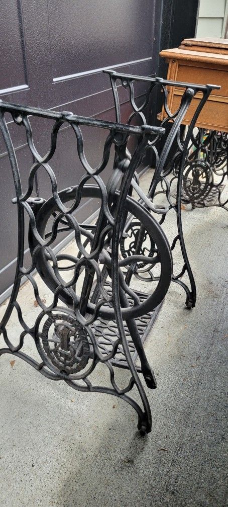 Singer Sewing Machine