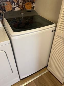 Samsung 5.2 cu. ft. Smart High Efficiency Top Loader (impeller no agitator)