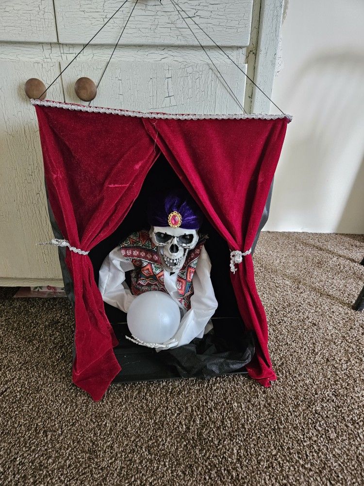 Halloween Decoration (New)