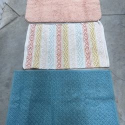 Bathroom Rugs 