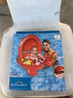 Lobster baby boat pool toy
