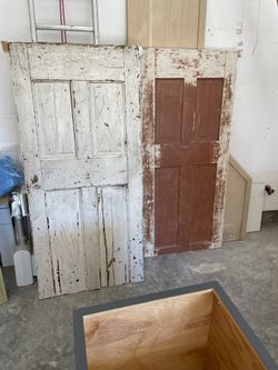 Wooden Doors 