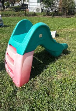 Step2 Toddler Plastic Slide Pink and Teal