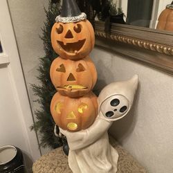Vintage Ghost Holding 3 Pumpkins Statue