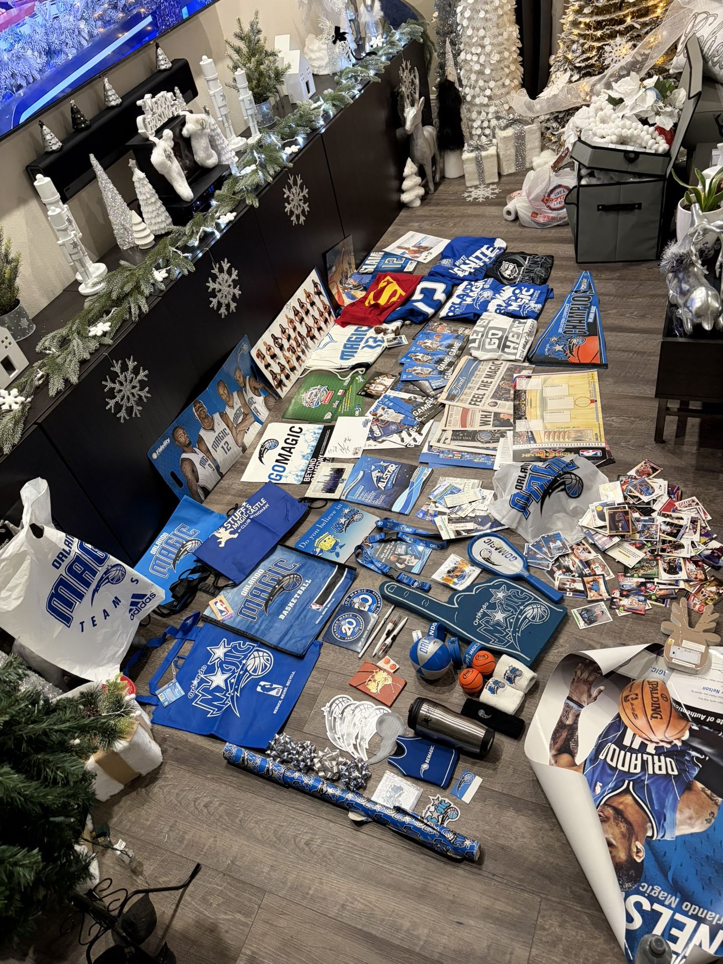 Ultimate Vintage Orlando Magic Basketball Memorabilia Signed Season Ticket Holder Dwight Howard 12