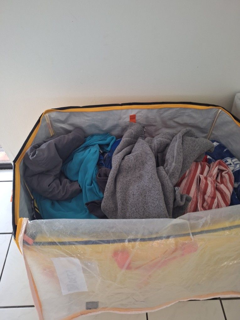 Caja Grande De Ropa