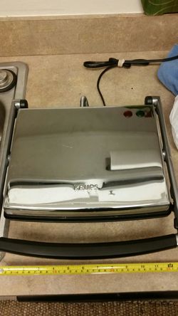 KRUPS Universal & Panini Maker Press Nonstick FDE3 for Sale in Seabrook, TX - OfferUp