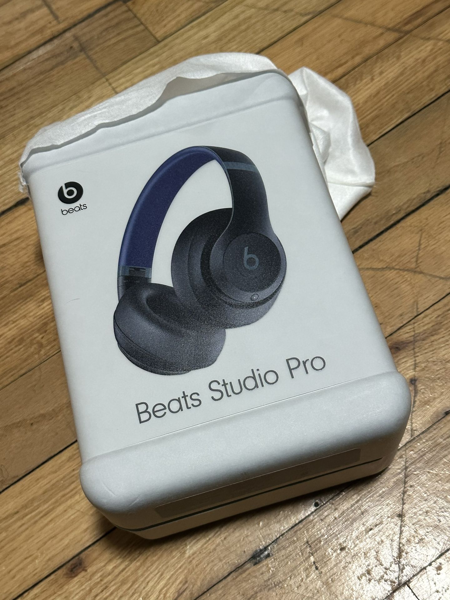 Beats Studio Pro Wireless Noise Cancelling Headphones