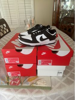 Nike Dunk Low Panda Size 7.5W BRAND NEW