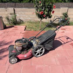 Recycler walk-behind lawn mower