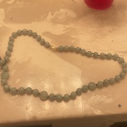 Aunthentic Jade Necklace Gold 14kt 