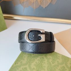 Classic versatile men's belt