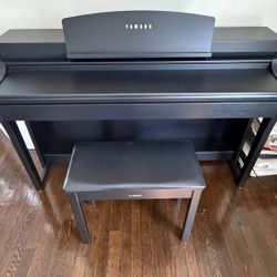 Yamaha CSP-170 Clavinova 88-Key Digital Piano