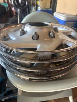 F250 e350 van hub caps