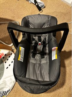 Baby trend EZ lift infant car seat