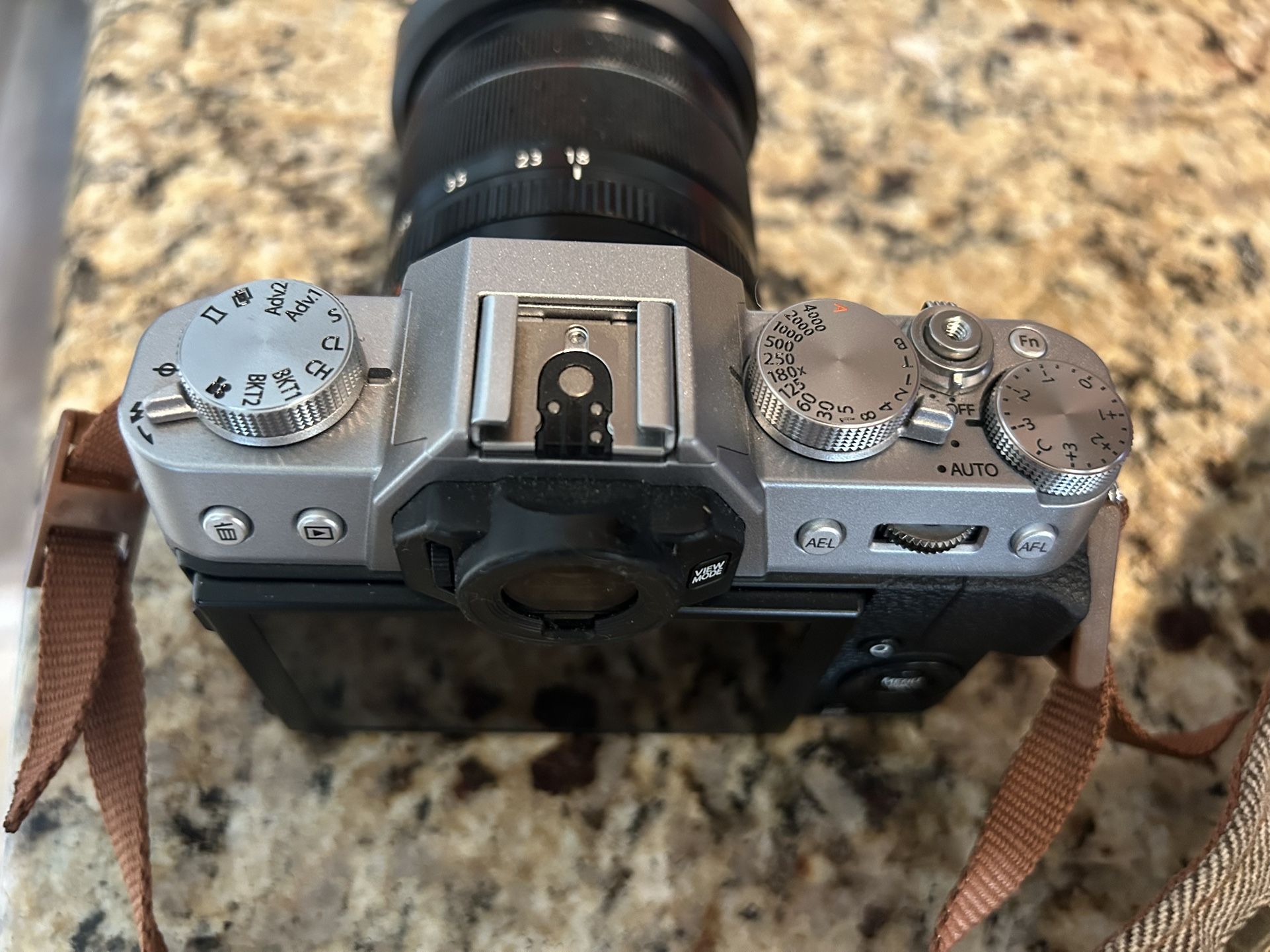 FujiFilm X t20 With 18 55 Lens LOW SHUTTER COUNT