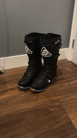 Motorcycle Boots