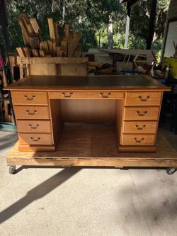 Desk used